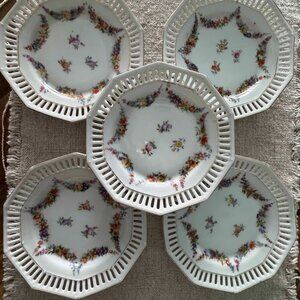 Rare Bavaria Schumann Polygon 5.5" Pin/Ring Dish Pierced Rim Floral Design,
